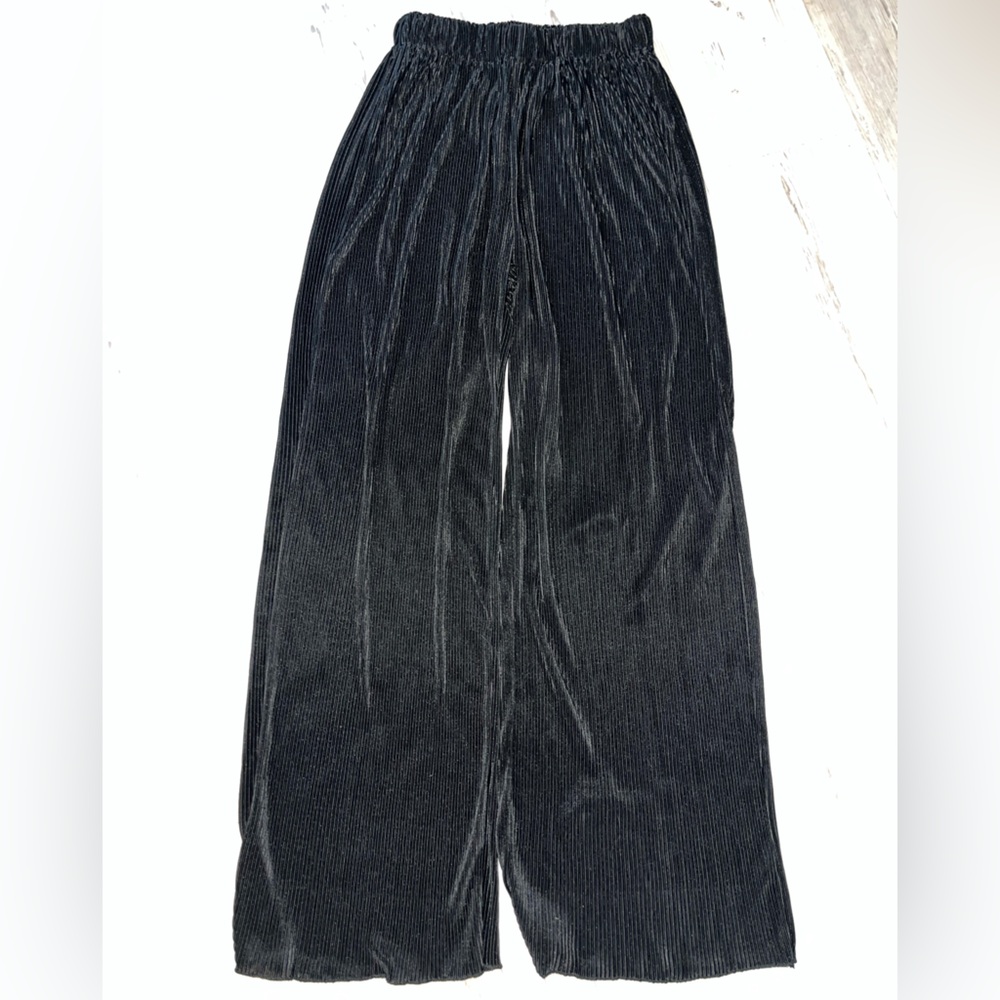 H&M Textured Black Fabric